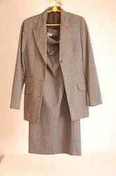 Next women's grey suit (skirt and jacket)